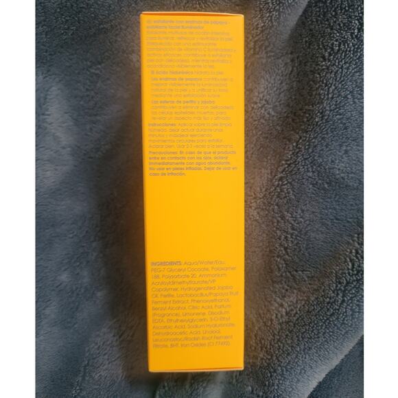 Rodial Vit C Papaya Enzyme Scrub - 70 ml - NEW - Picture 3 of 3